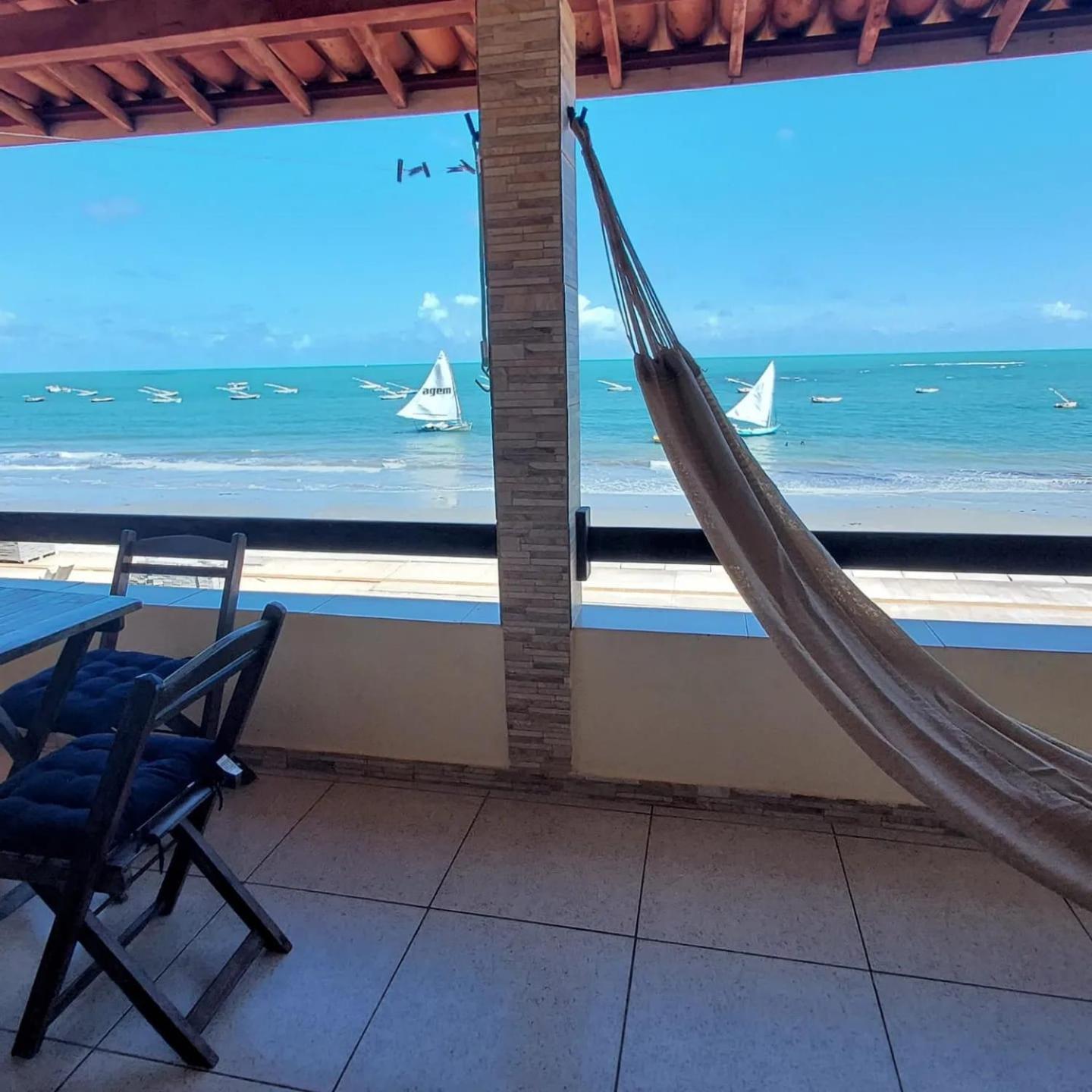 Chales Canto Do Mar Redonda Exteriér fotografie
